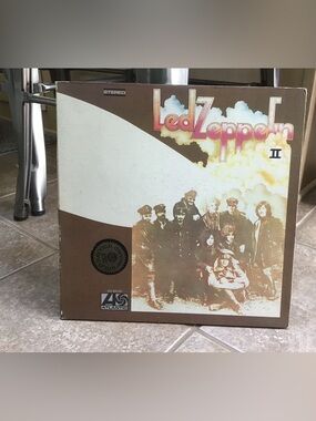 VTG Led Zeppelin 2  Gold Record Award Edition 1969 in EUC!